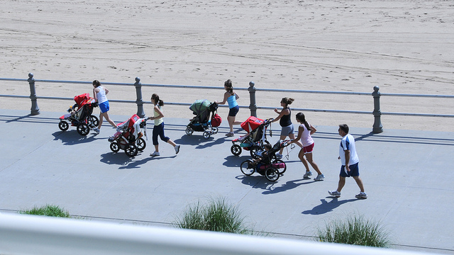 stroller moms